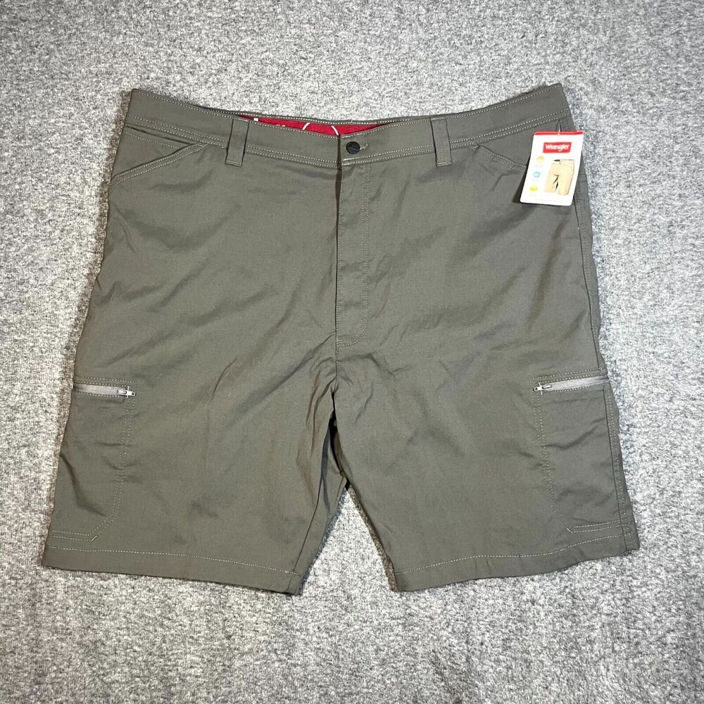 Wrangler Performance Zip Cargo Shorts Men's Size 46 Green Stretch